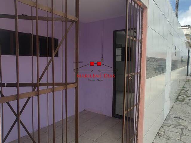 Casa para Locação em João Pessoa - 2